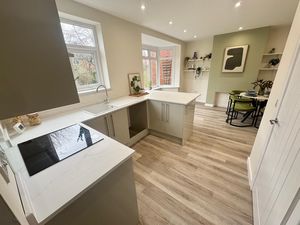 Photo 5- click for photo gallery